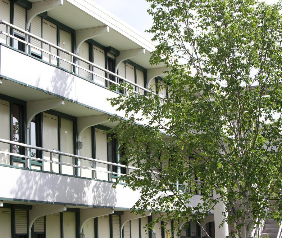 Premiere Classe Tarbes - Bastillac Bagian luar foto
