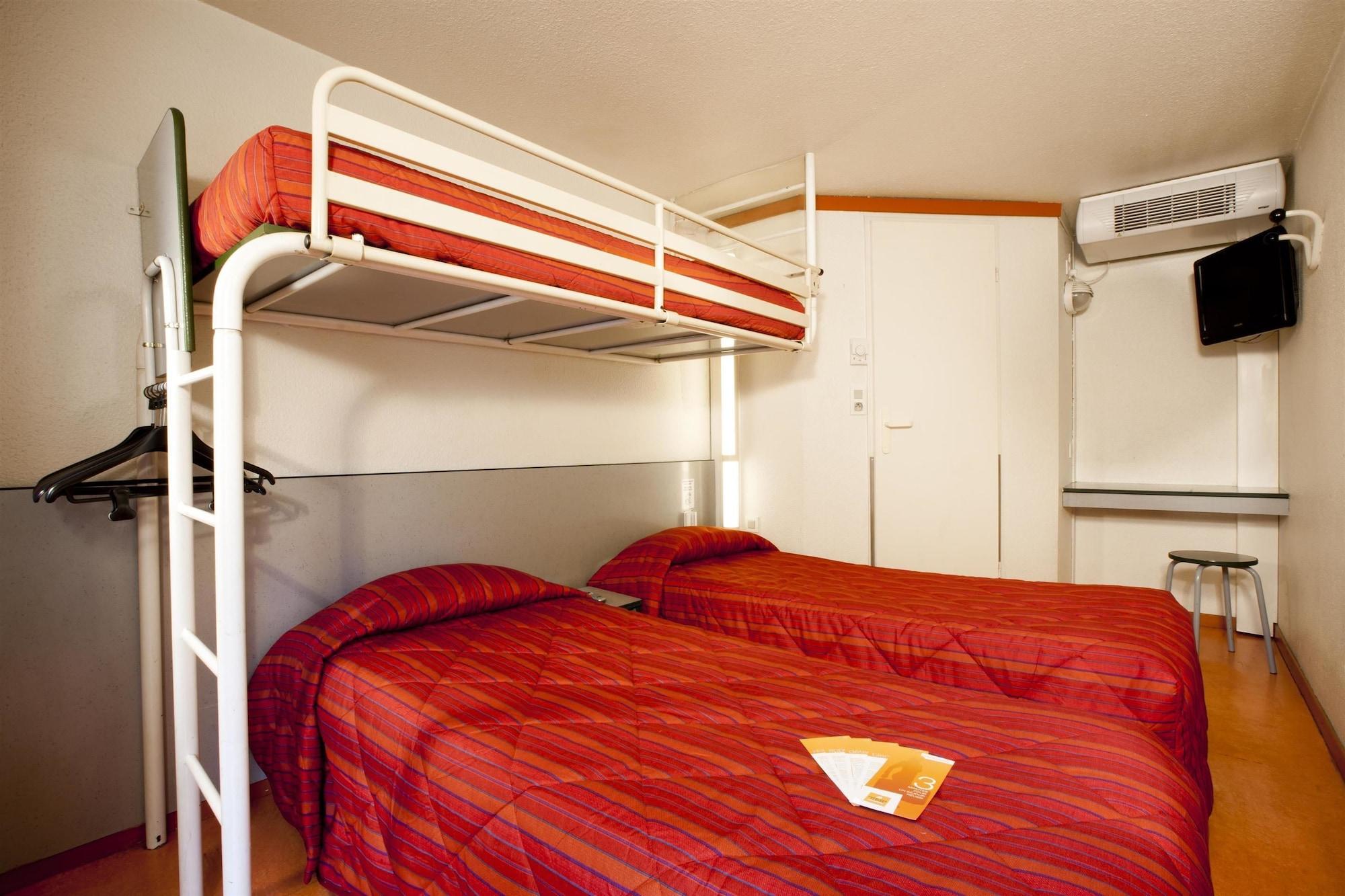 Premiere Classe Tarbes - Bastillac Bagian luar foto