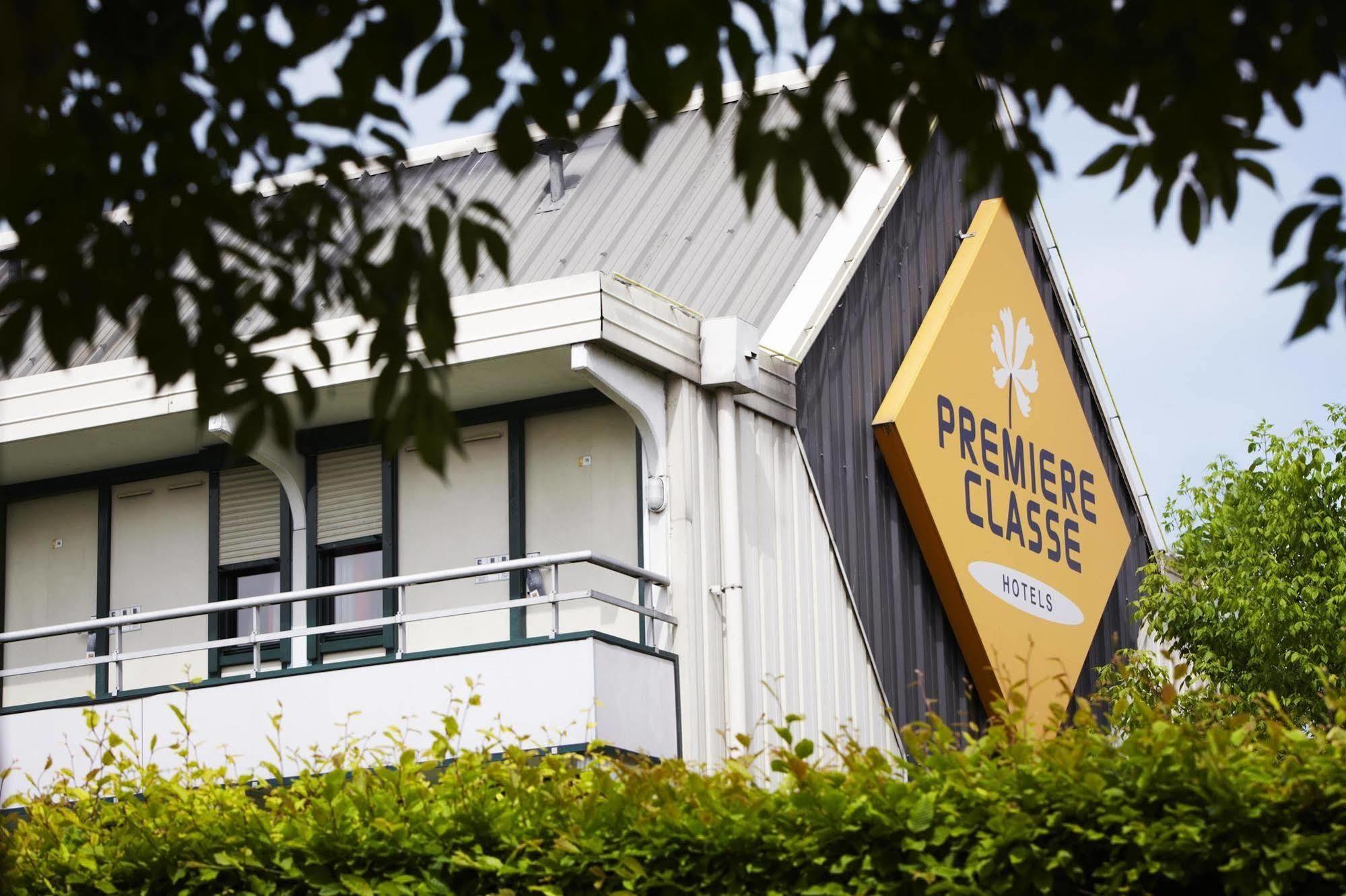 Premiere Classe Tarbes - Bastillac Bagian luar foto