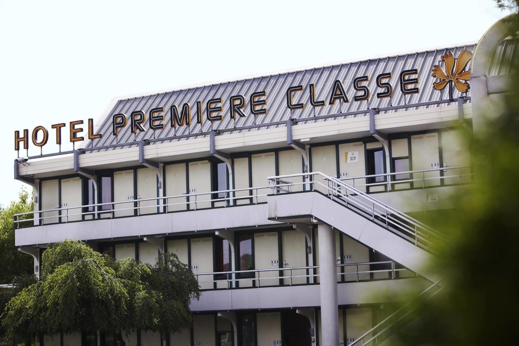 Premiere Classe Tarbes - Bastillac Bagian luar foto